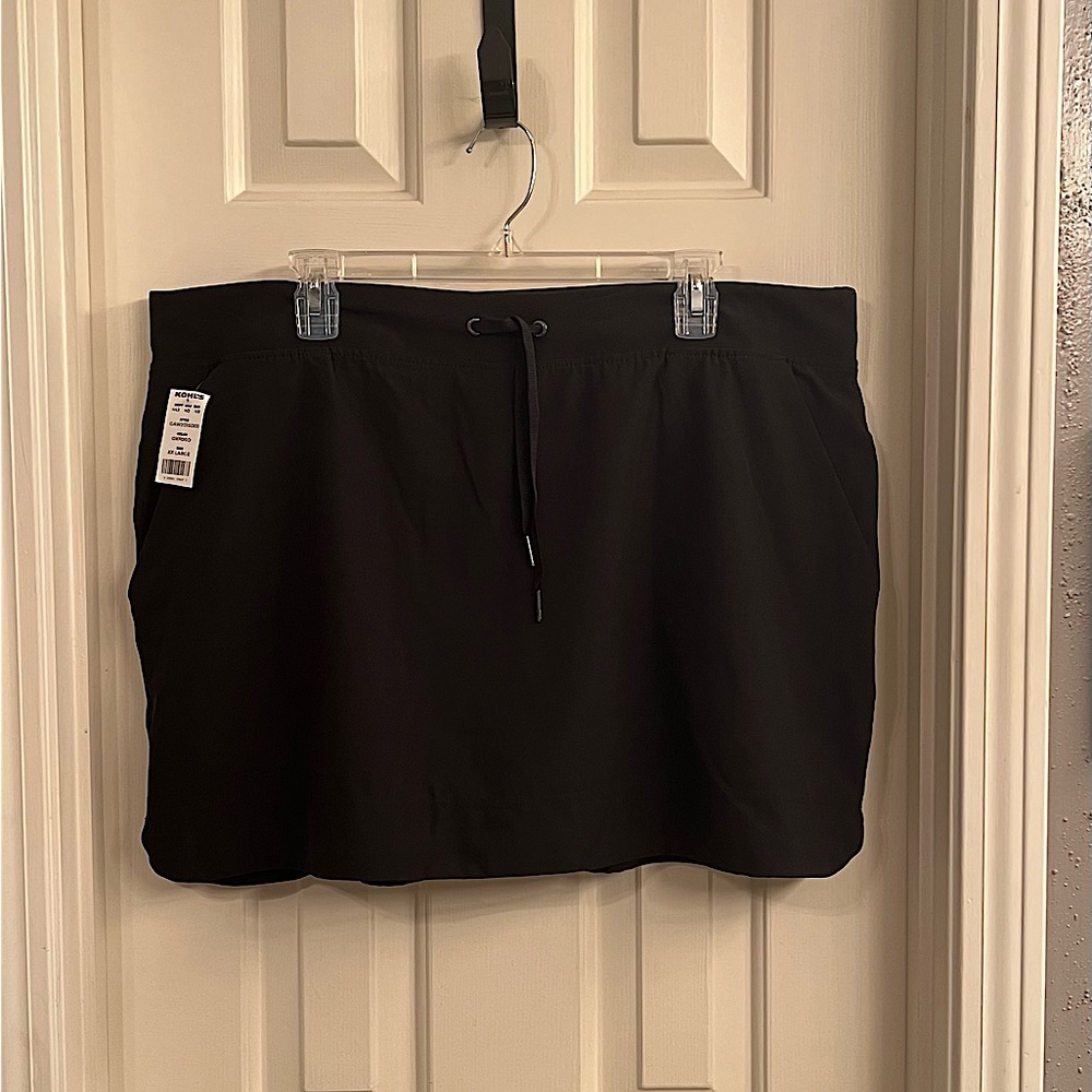 Woman’s Black XXL Skort NWT